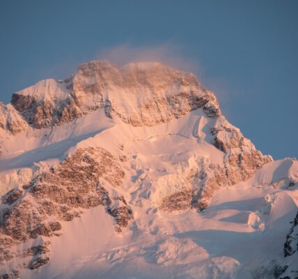 Photo Mountain peak